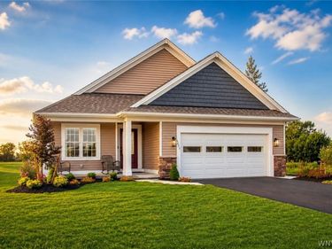 6673 Curtis Court, Lockport, NY 14094
