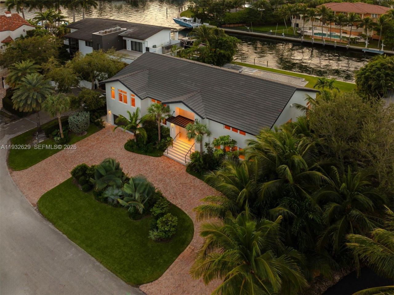 6970 Sunrise Dr, Coral Gables, FL 33133 Photo