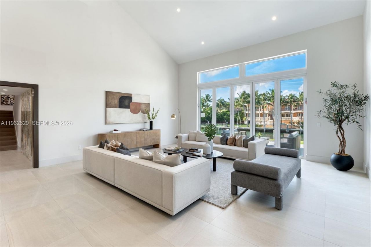 6970 Sunrise Dr, Coral Gables, FL 33133 Photo