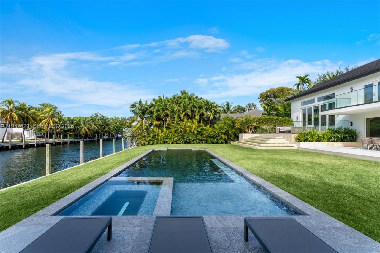 6970 Sunrise Dr, Coral Gables, FL 33133 Photo