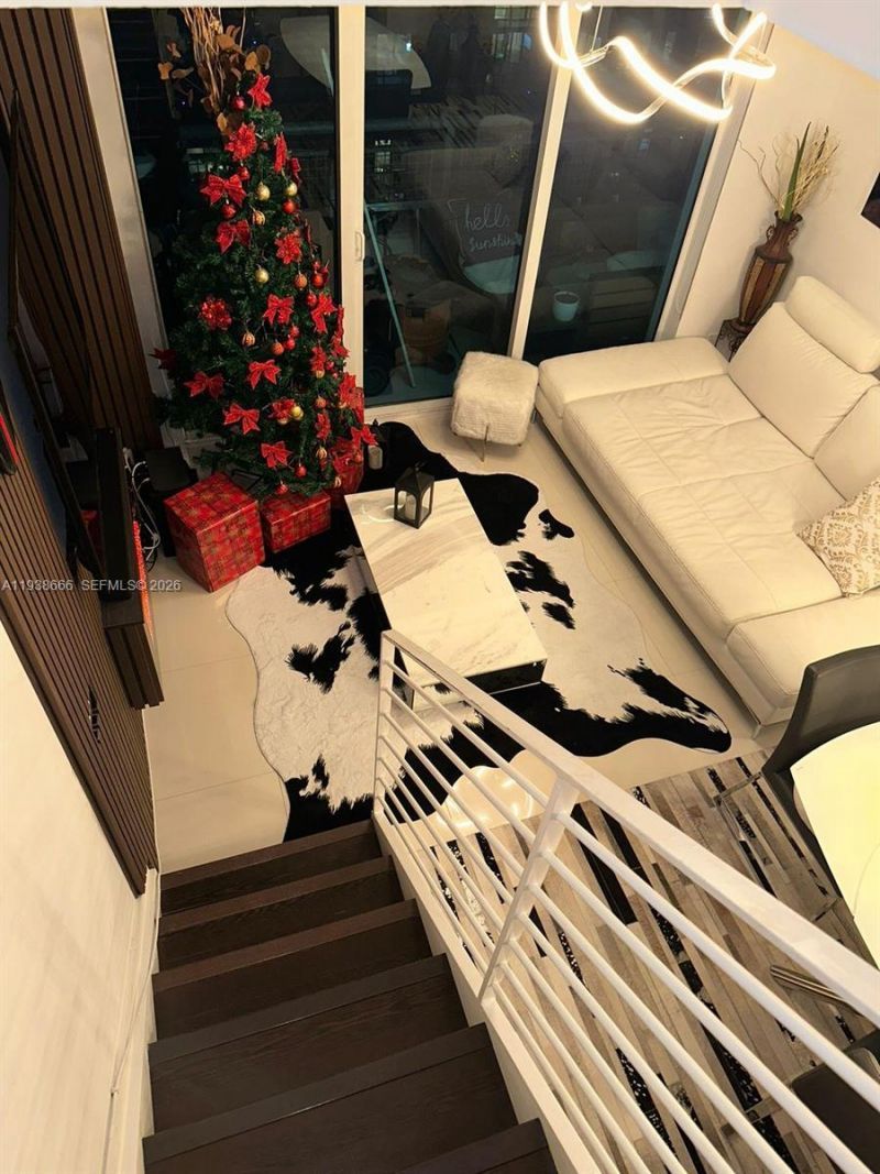 60 SW 13th St, Unit 2422, Miami, FL 33130 Photo