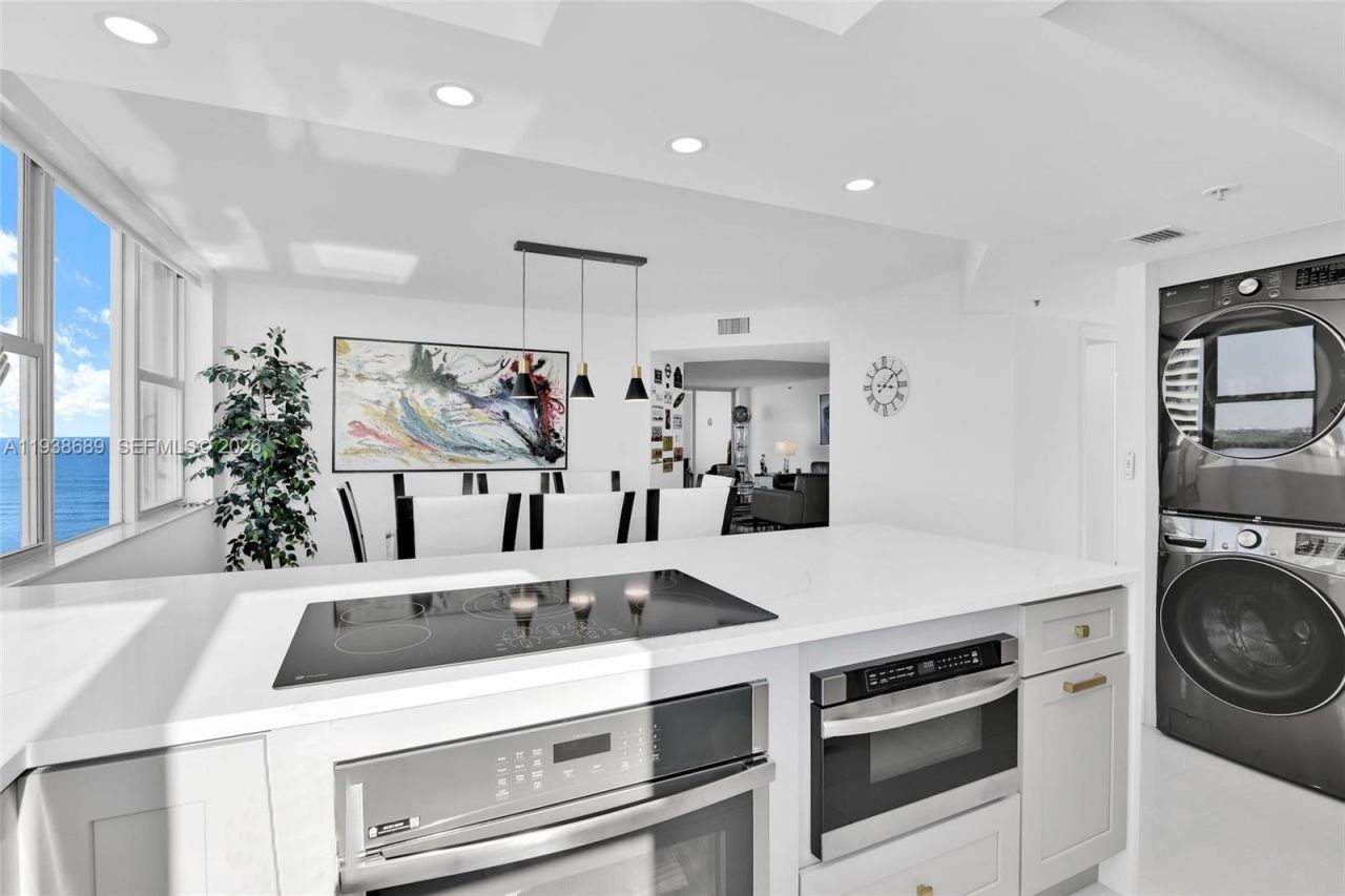 5200 N Ocean Dr, Unit 1105, Singer Island, FL 33404 Photo