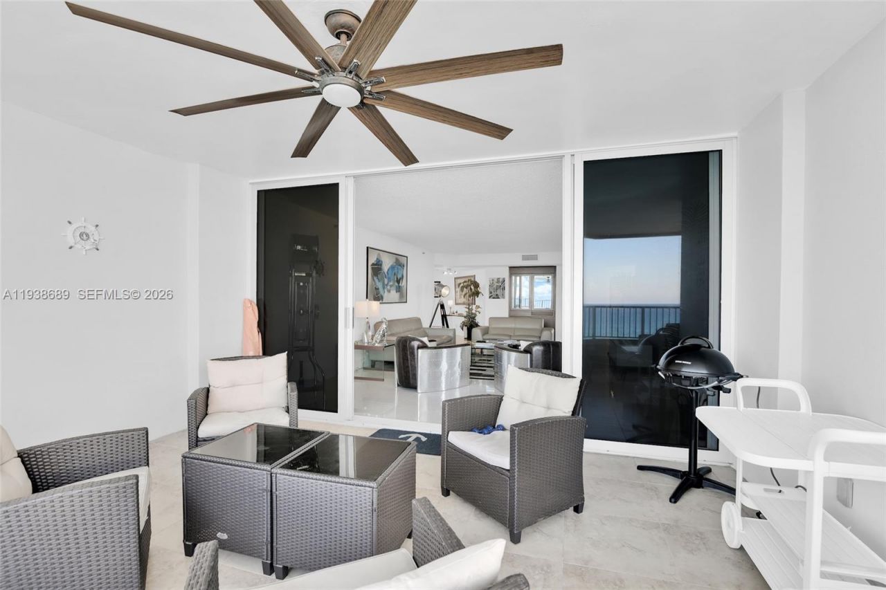 5200 N Ocean Dr, Unit 1105, Singer Island, FL 33404 Photo