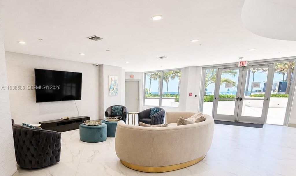 5200 N Ocean Dr, Unit 1105, Singer Island, FL 33404 Photo
