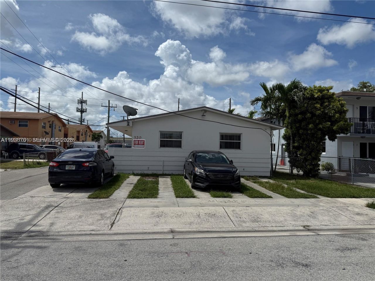 320 W 10th St, Unit 4, Hialeah, FL 33010 Photo