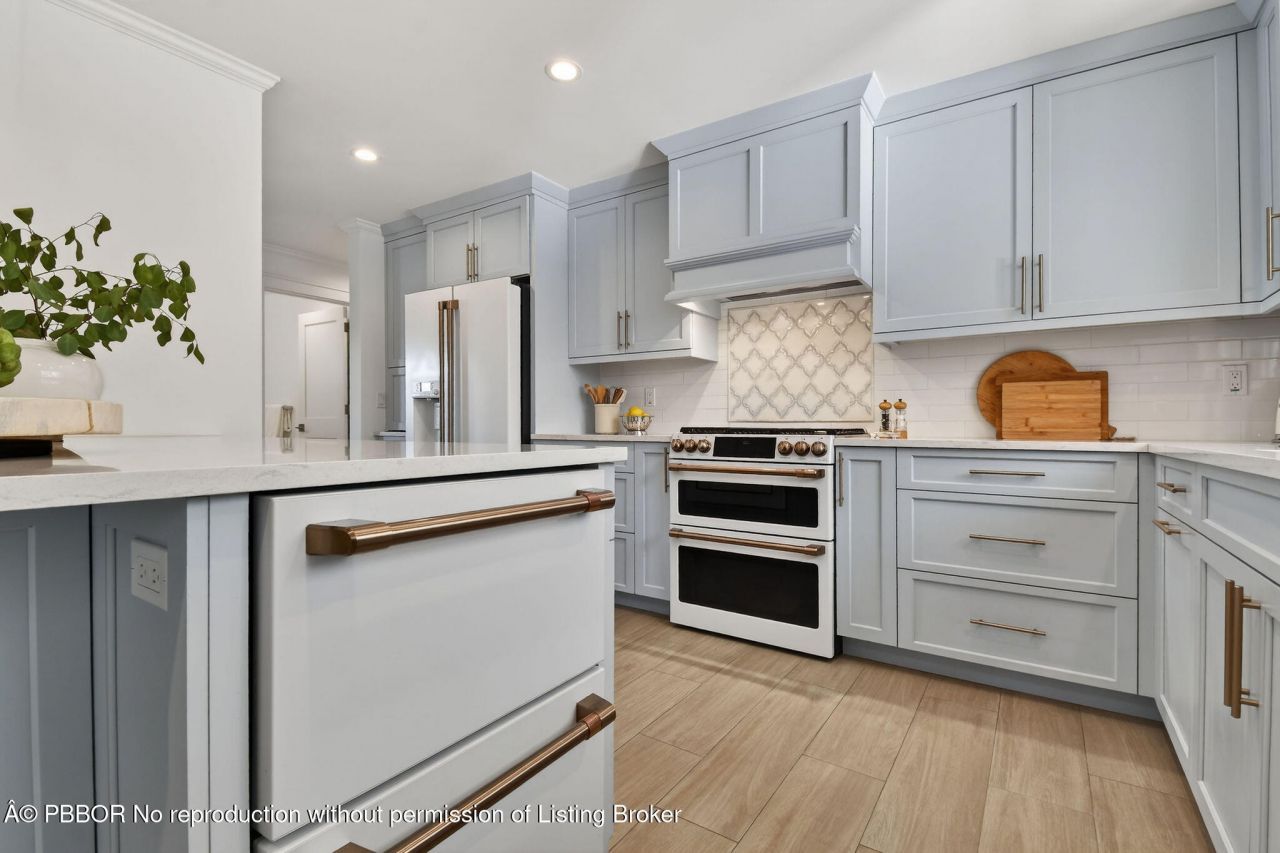 700 Lakeside Circle, North Palm Beach, FL 33408 Photo