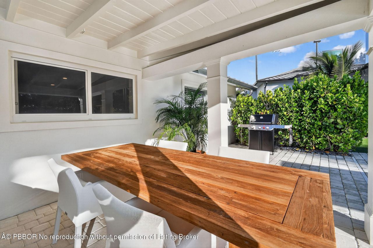 700 Lakeside Circle, North Palm Beach, FL 33408 Photo