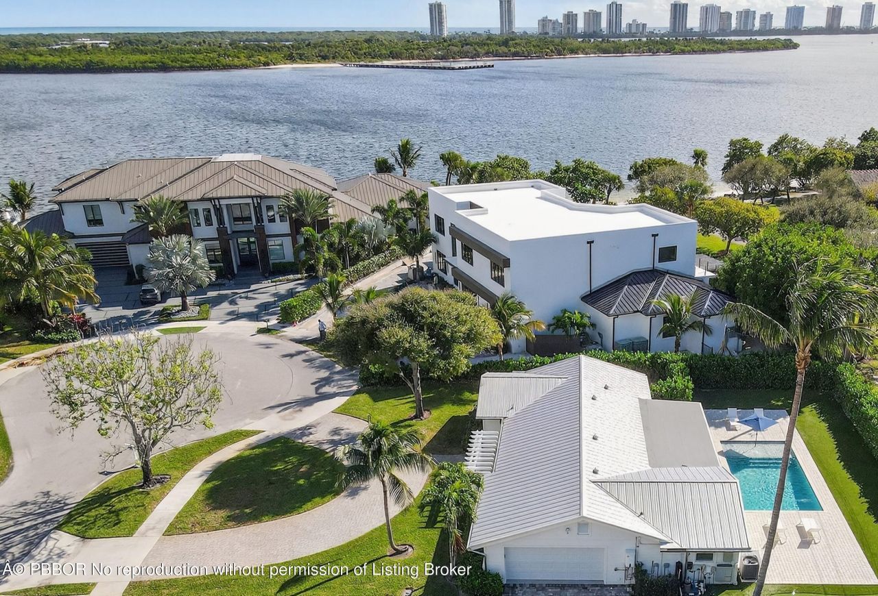 700 Lakeside Circle, North Palm Beach, FL 33408 Photo