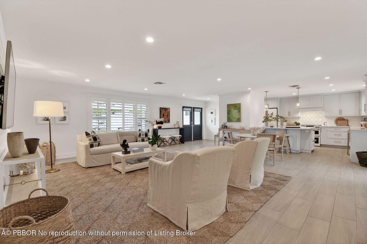 700 Lakeside Circle, North Palm Beach, FL 33408 Photo