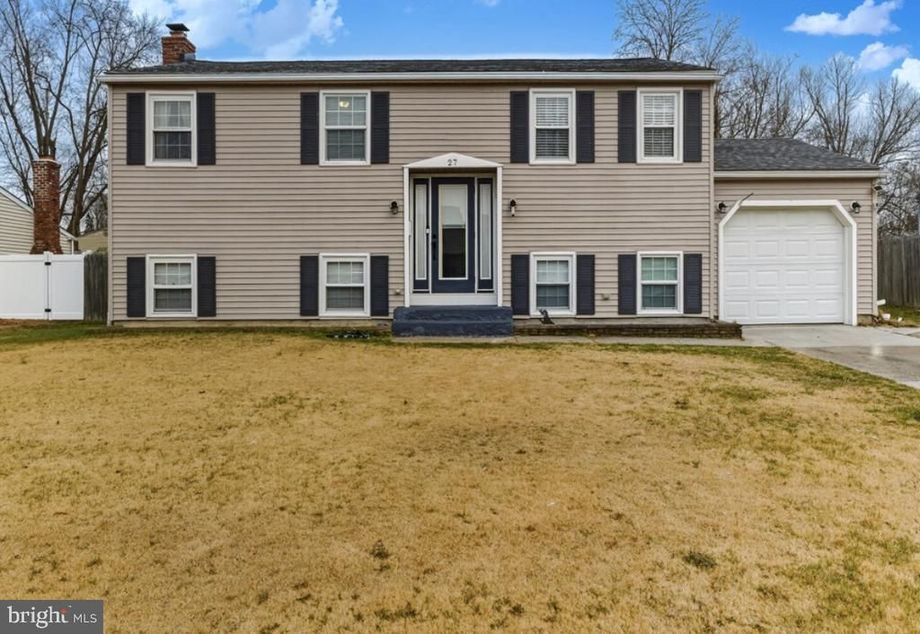 27 Lincoln Drive Ls, Laurel Springs, NJ 08021 Main Photo