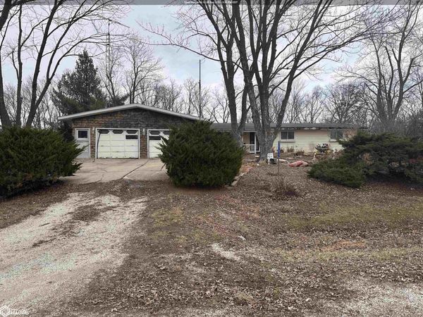 3704 Whispering Lane, Keokuk, IA 52632