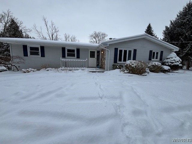 16988 Creek Road, Holley, NY 14470 Main Photo