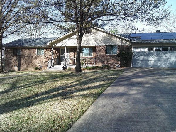 114 JENNISON Square, Hot Springs, AR 71913