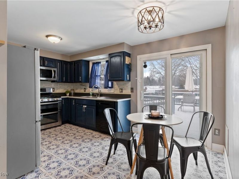 7910 Parkford Street NW, Massillon, OH 44646 Photo 12