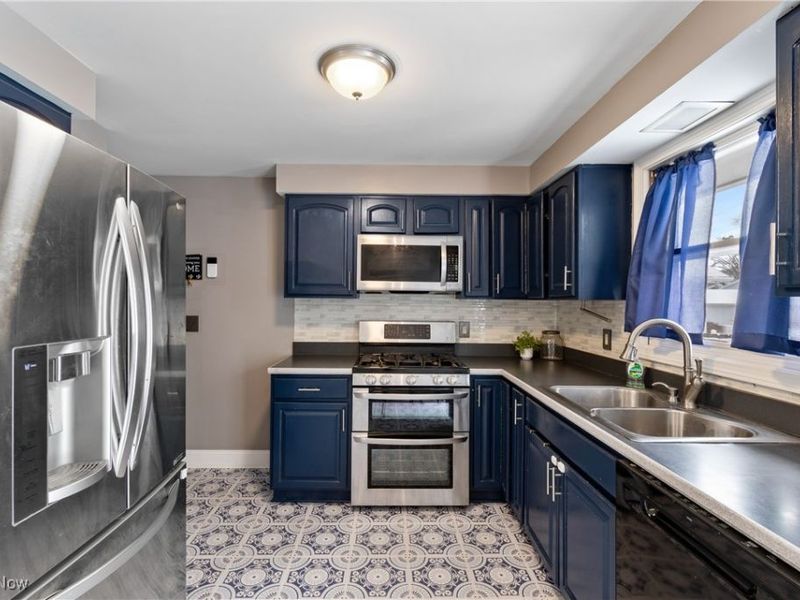 7910 Parkford Street NW, Massillon, OH 44646 Photo 8