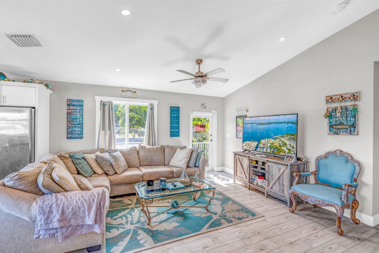 19 Avenue D, Key Largo, FL 33037 Photo