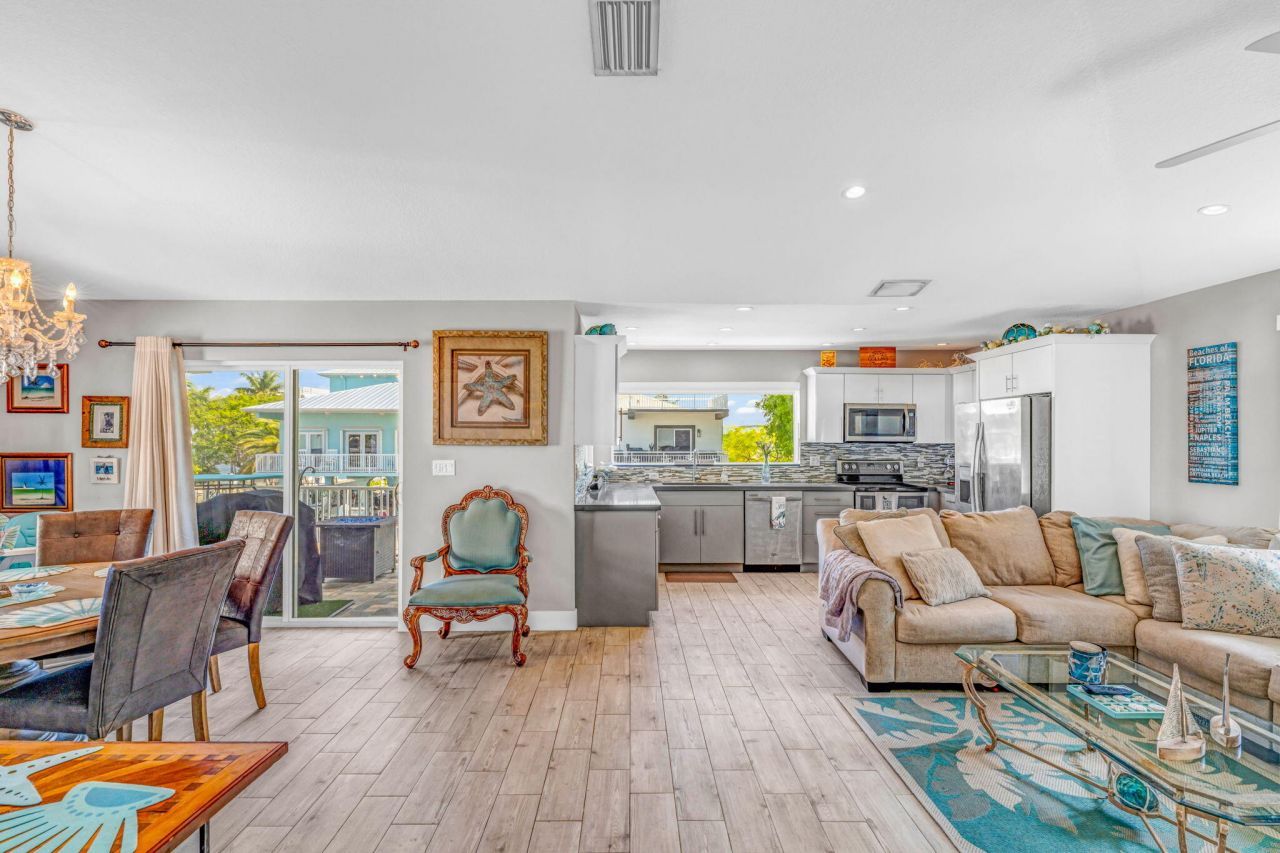 19 Avenue D, Key Largo, FL 33037 Photo