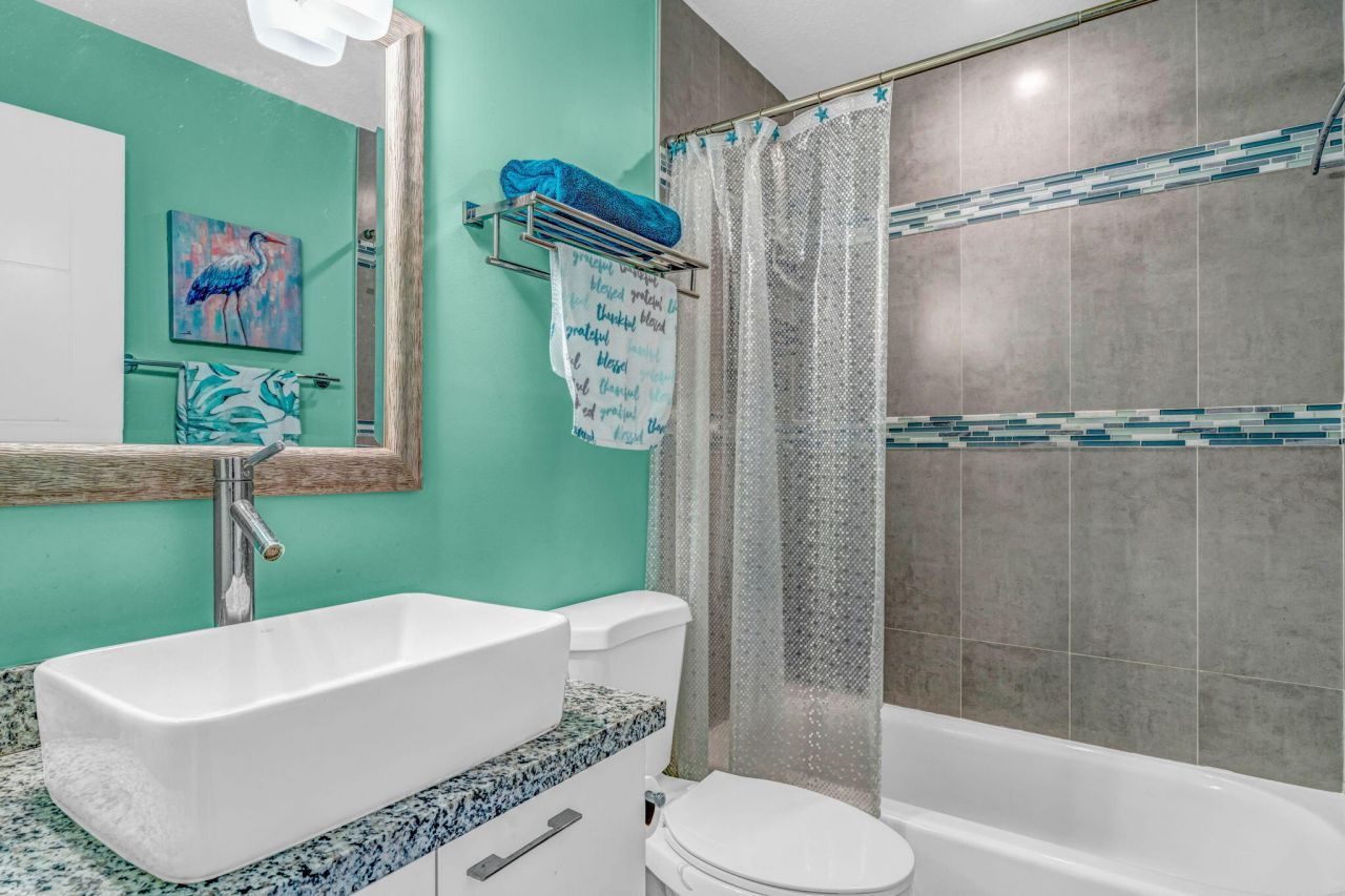 19 Avenue D, Key Largo, FL 33037 Photo