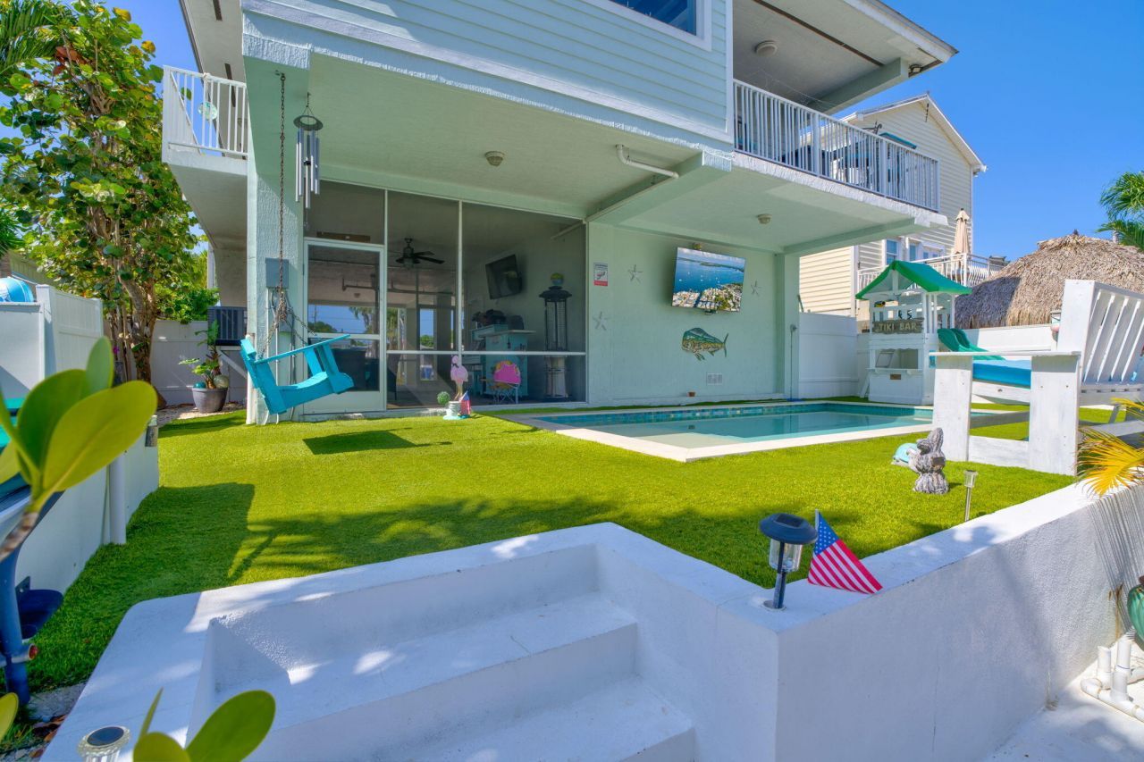 19 Avenue D, Key Largo, FL 33037 Photo