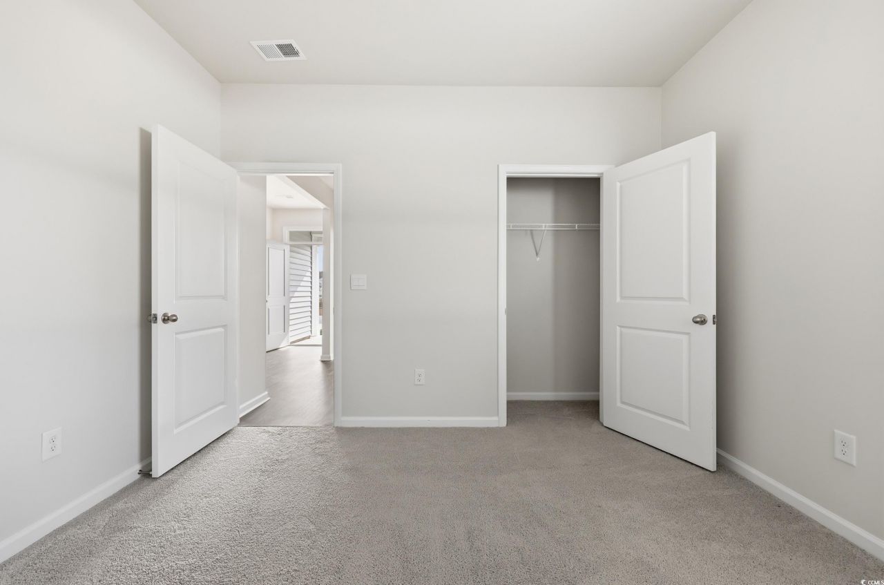 270 Columbus St. Photo 19