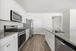 270 Columbus St. photo 4