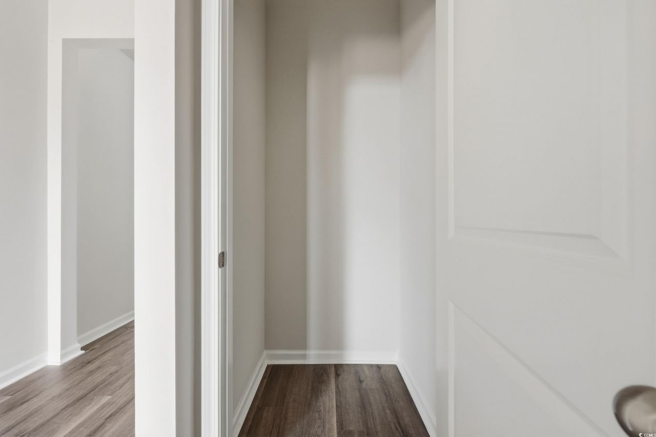 270 Columbus St. Photo 21