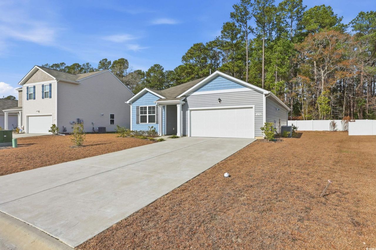 270 Columbus St. Photo 5