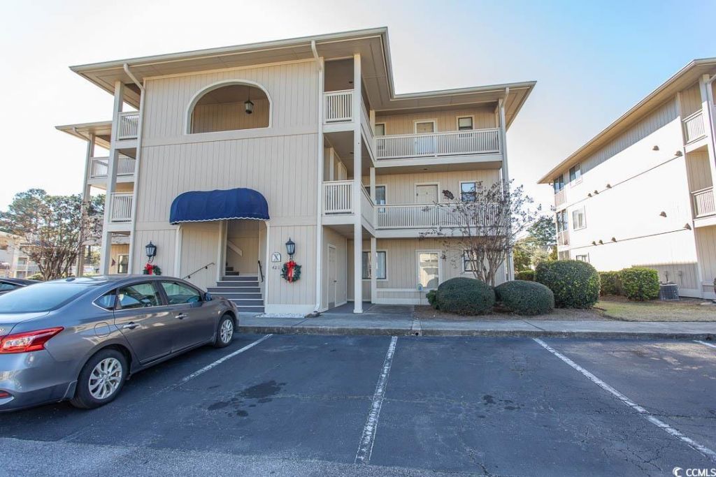 4282 Pinehurst Circle Photo 1