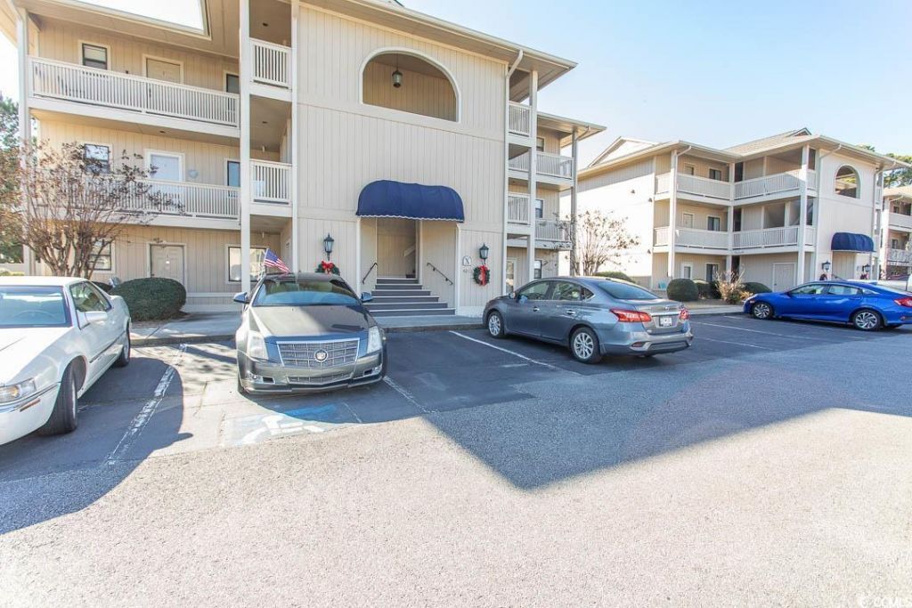 4282 Pinehurst Circle Photo 2