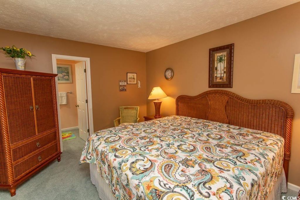 4282 Pinehurst Circle Photo 21