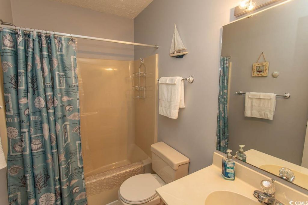 4282 Pinehurst Circle Photo 29