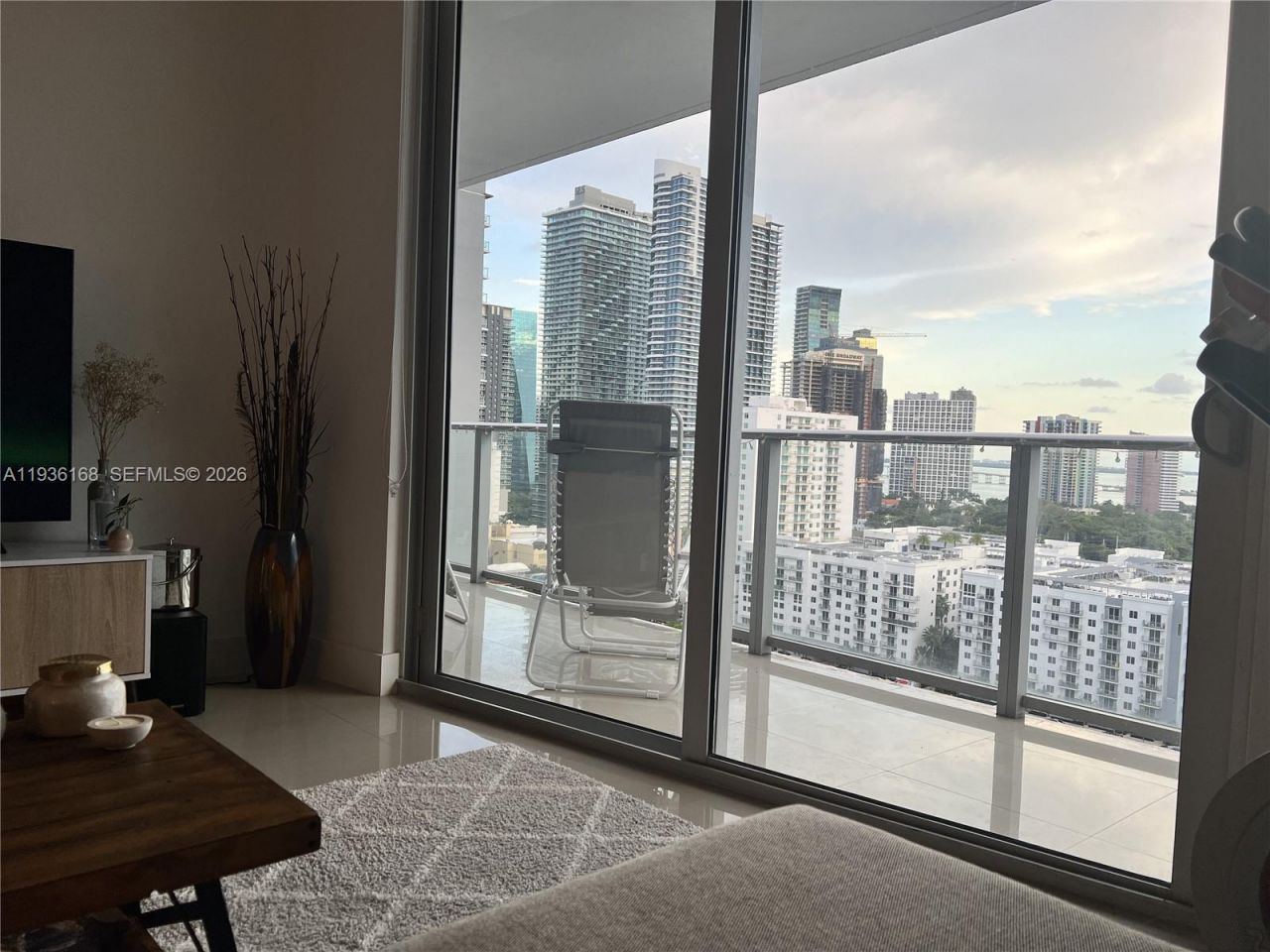 1010 SW 2nd Ave, Unit 1702, Miami, FL 33130 Photo