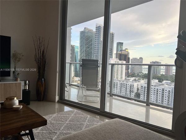 1010 SW 2nd Ave, Unit 1702, Miami, FL 33130