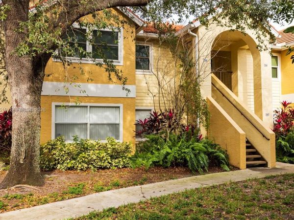 12551 Equestrian Cir , Unit 706, Fort Myers, FL 33907