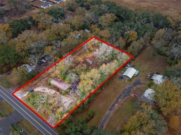 341 Dead Lake Road, Creola, AL 36525