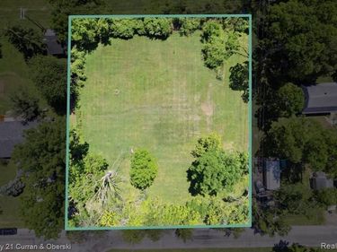 Gildersleeve Street , South Rockwood Vlg, MI 48179