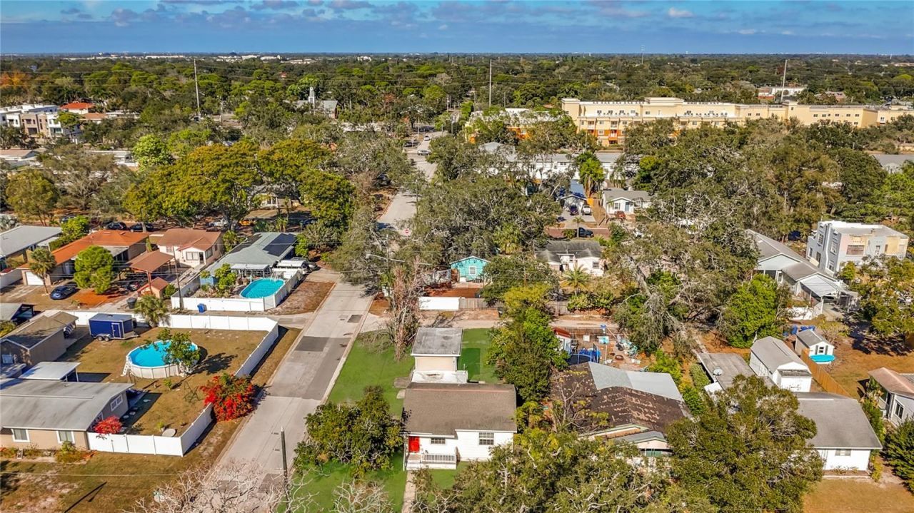 6295 3rd Avenue S, Saint Petersburg, FL 33707 Photo