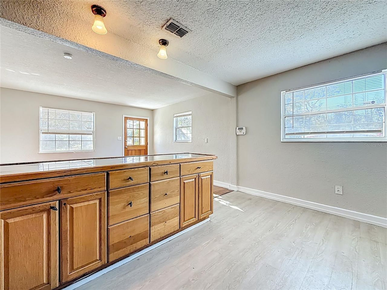 6295 3rd Avenue S, Saint Petersburg, FL 33707 Photo