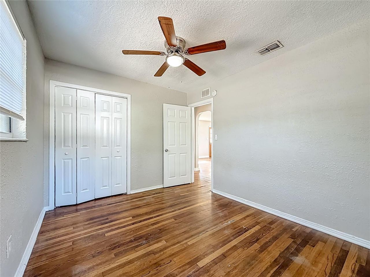 6295 3rd Avenue S, Saint Petersburg, FL 33707 Photo