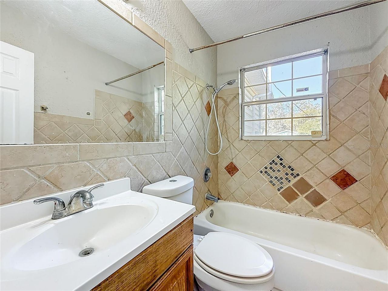 6295 3rd Avenue S, Saint Petersburg, FL 33707 Photo