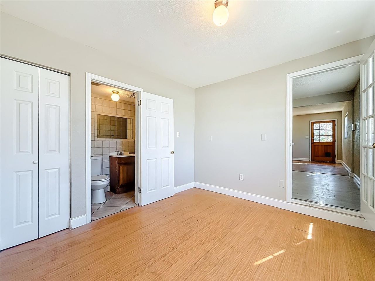 6295 3rd Avenue S, Saint Petersburg, FL 33707 Photo