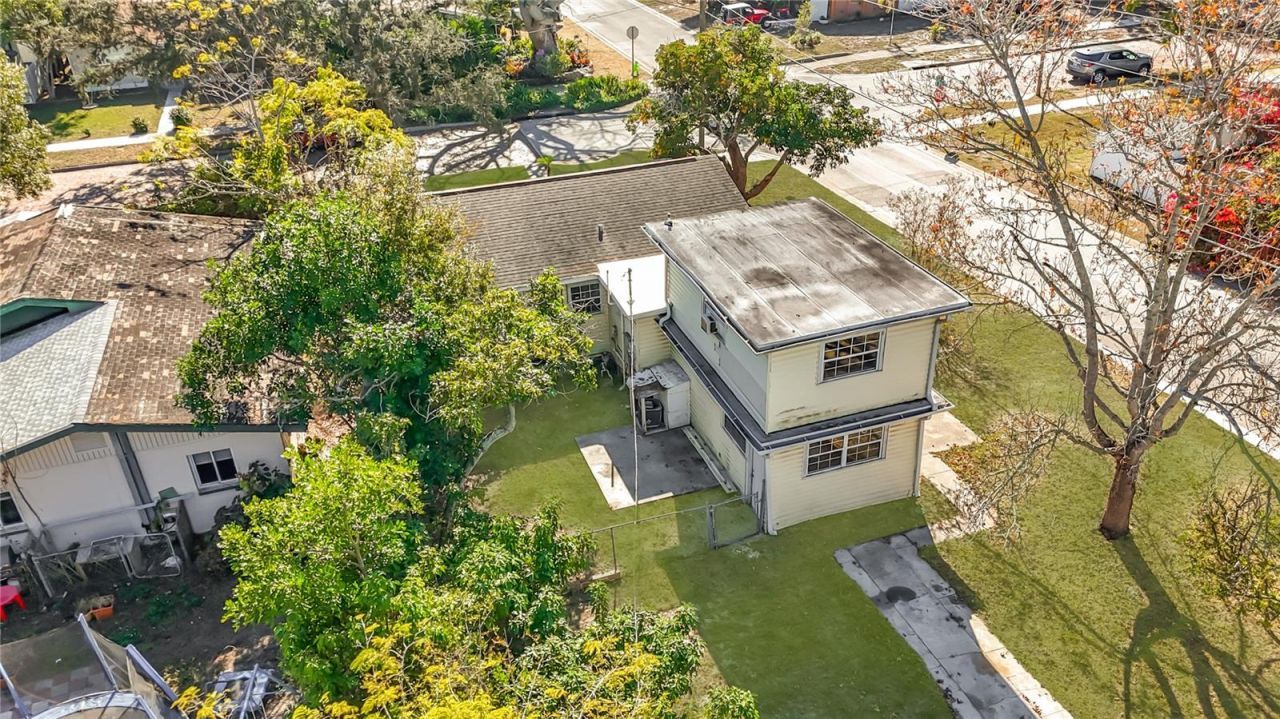 6295 3rd Avenue S, Saint Petersburg, FL 33707 Photo