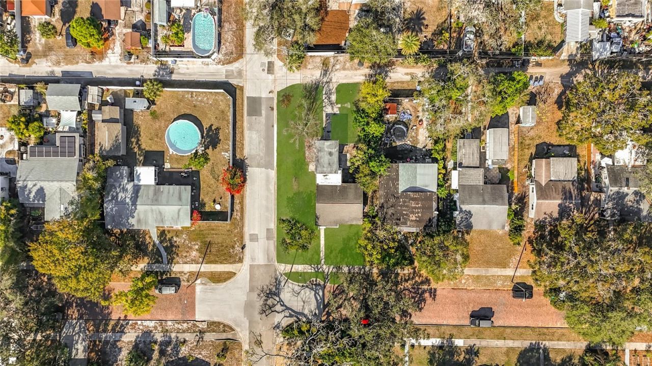 6295 3rd Avenue S, Saint Petersburg, FL 33707 Photo