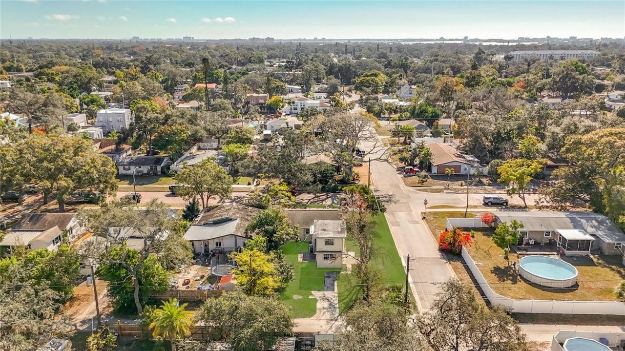 6295 3rd Avenue S, Saint Petersburg, FL 33707 Photo