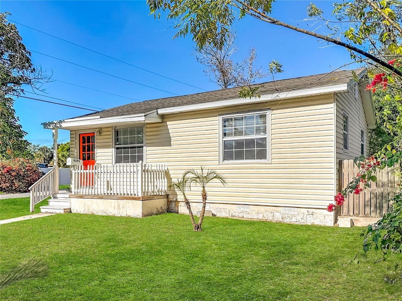 6295 3rd Avenue S, Saint Petersburg, FL 33707 Photo