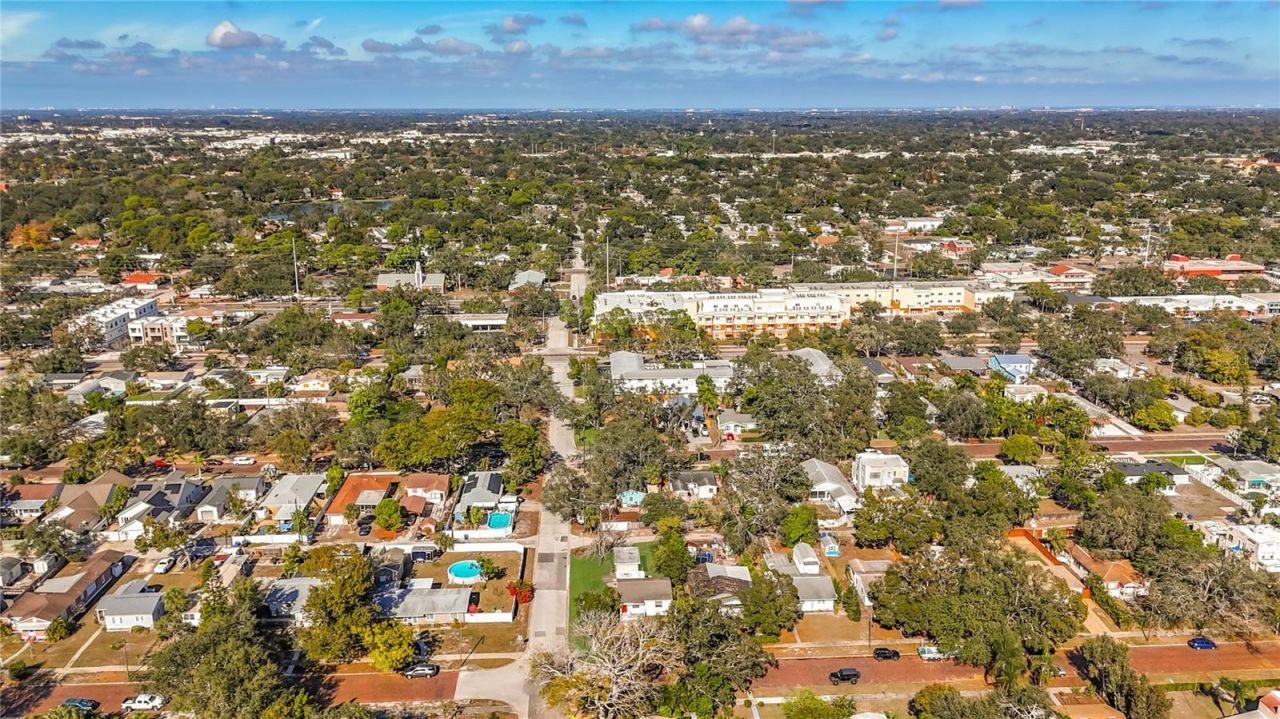 6295 3rd Avenue S, Saint Petersburg, FL 33707 Photo