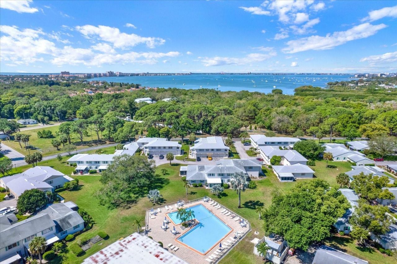 3344 37th Way S, Unit C1, Saint Petersburg, FL 33711 Photo