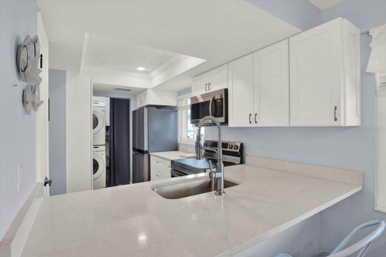 3344 37th Way S, Unit C1, Saint Petersburg, FL 33711 Photo