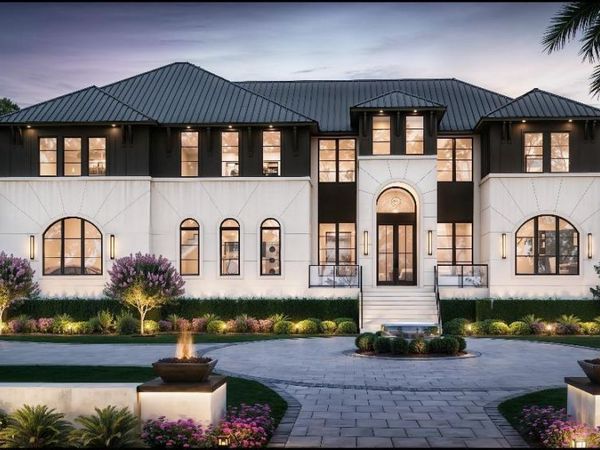 550 LUCERNE AVENUE, TAMPA, FL 33606