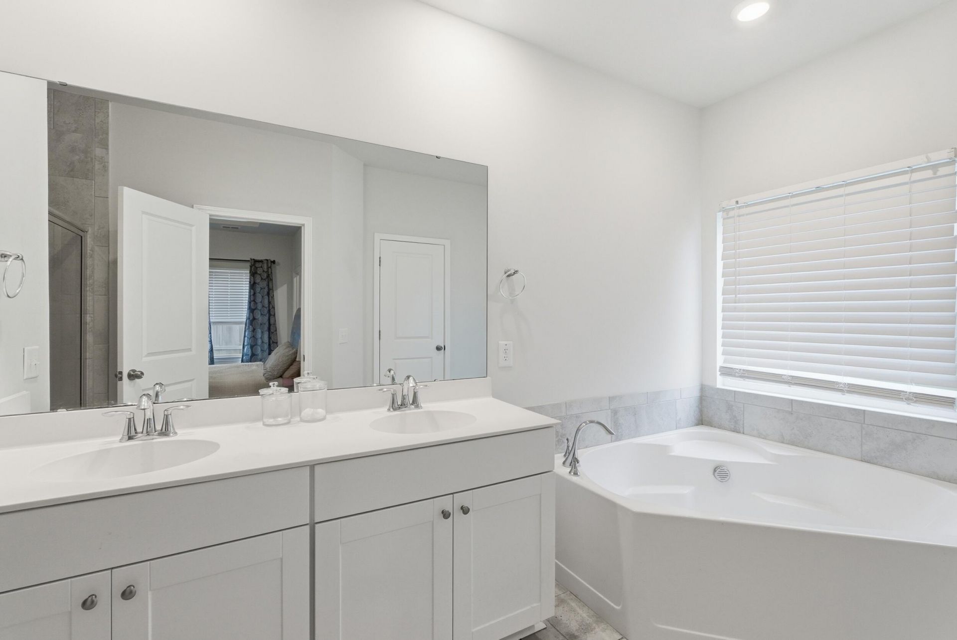 440 Richfield Way Photo 17